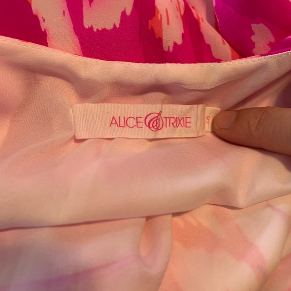ALICE & TRIXIE 100% Silk Pink Ikat Mini Dress - Picture 11 of 11